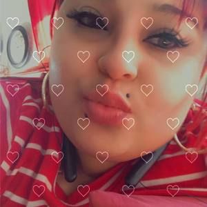 Meet your Posher, Yolanda